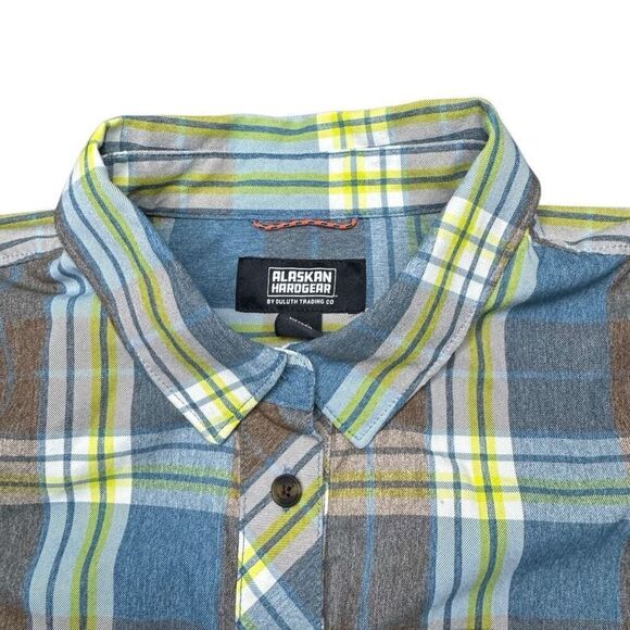 Alaskan Hardgear Duluth Trading Untucked Plaid Button Shirt Mens L Zip Pocket - Picture 3 of 11